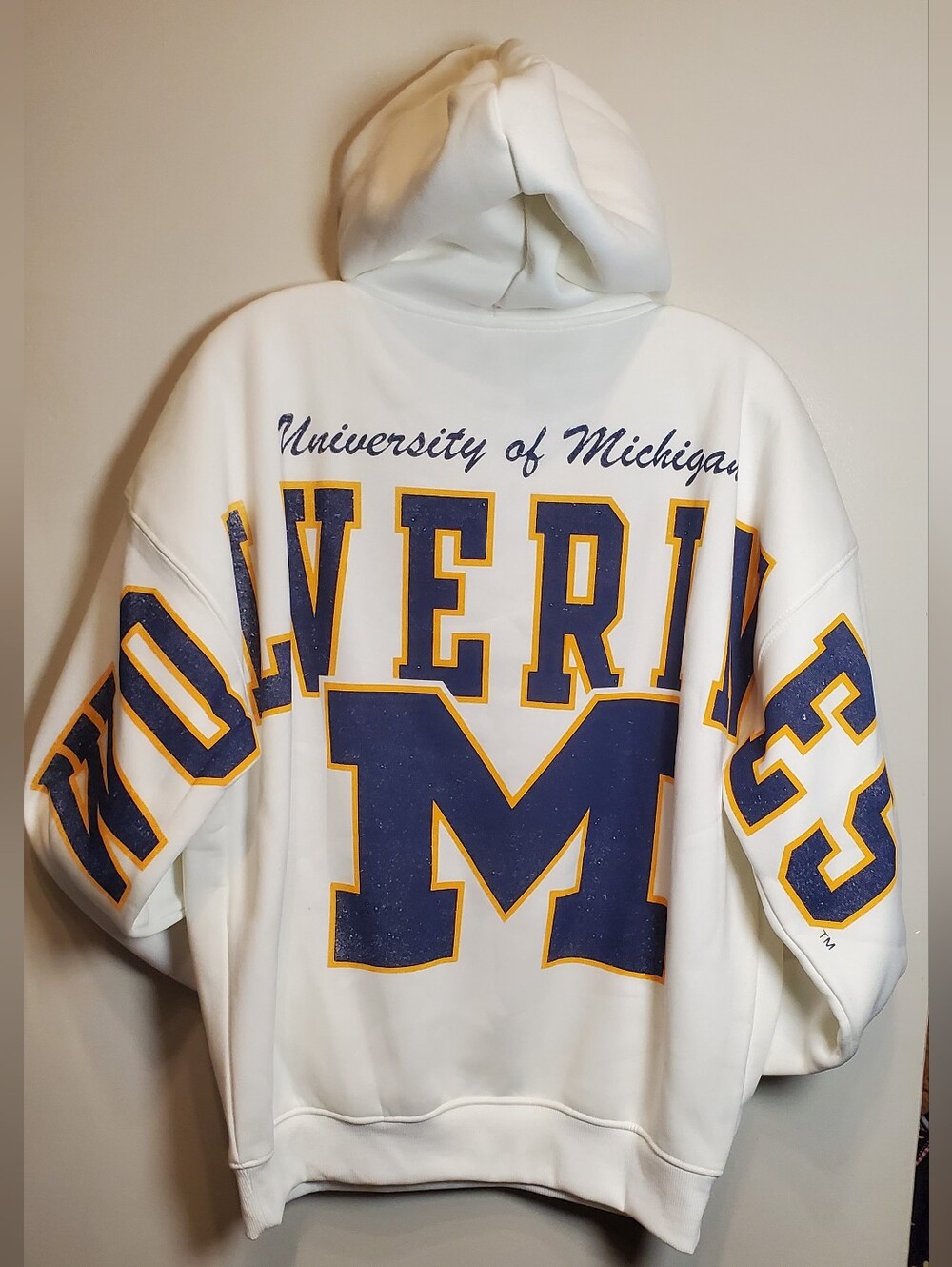 80. NWOT - Michigan Wolverines 2 Sided Sweatshirt